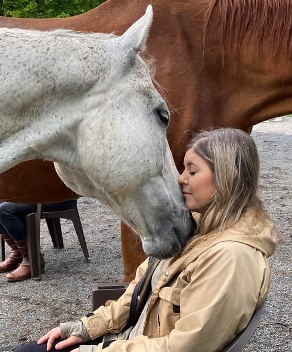 Nicole and apollo cropped